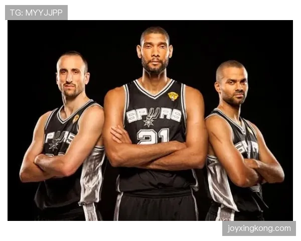 凯尔·沃克如何通过战术纪律限制维尼修斯？——欧冠对决中的防守策略解析